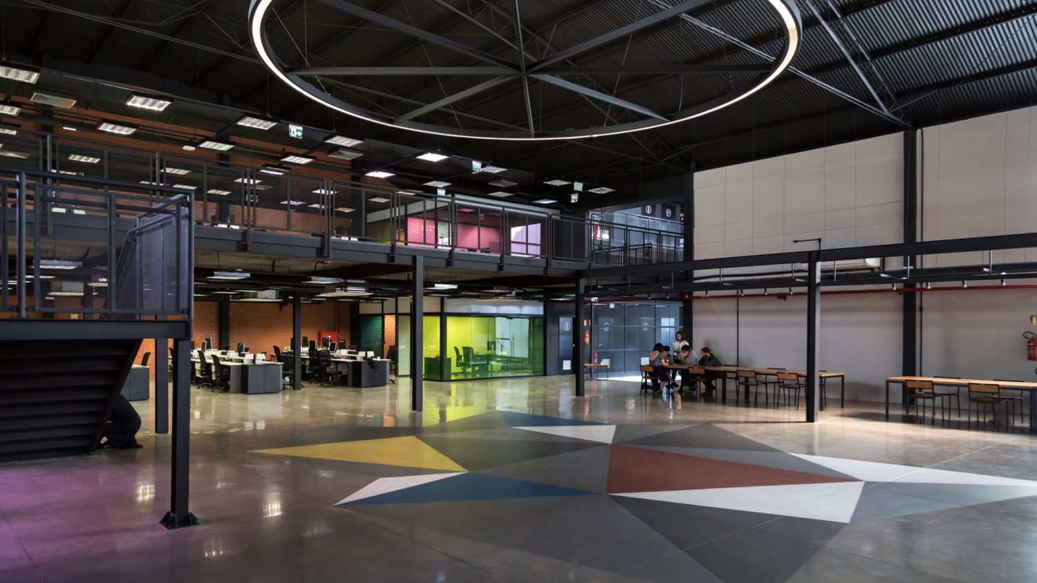 Industrialna siedziba producenta stali