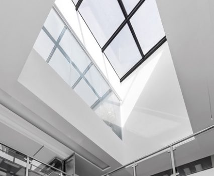 fot. Hamoon Moghaddam – Hamoon Digital Cinema; źródło: archdaily.com