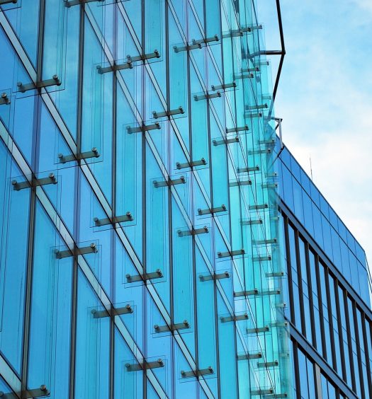 Fasadowe okucia Ravenna – co powinieneś o nich wiedzieć?